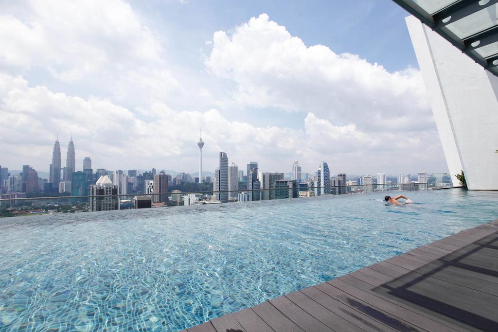 Regalia Suites,Kuala Lumpur, Infinity Pool Zewnętrze zdjęcie